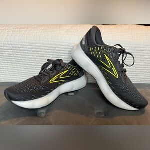 New Brooks Glycerin 20 Women’s size 8 running shoes
